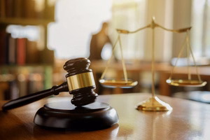 choosing-the-right-attorney