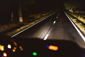driving-at-night